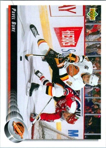 1992-93 Upper Deck #156 Pavel Bure NM-MT  Vancouver Canucks 
