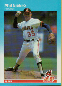 1987 Fleer #254 Phil Niekro NM Cleveland Indians 