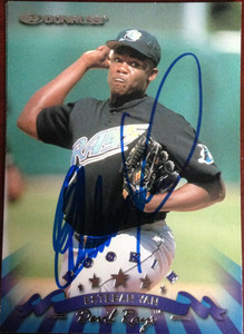 Esteban Yan Autographed 1998 Donruss #313