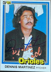Dennis Martinez Autographed 1981 Donruss #533