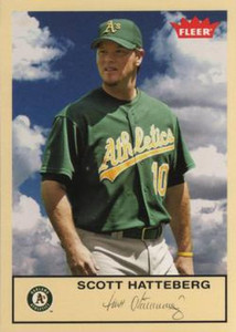 SOLD 92018 2005 Fleer Tradition #143 Scott Hatteberg NM-MT Oakland Athletics 