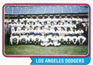 1974 Topps #643 Dodgers Team VG Los Angeles Dodgers 