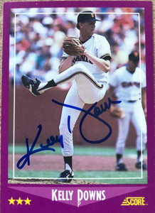 Terry Puhl autographed Baseball Card (Houston Astros) 1988 Topps #587