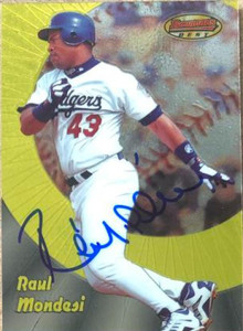 Raul Mondesi Autographed 1998 Bowman's Best #68