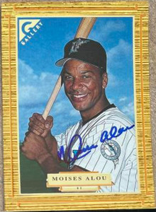 Moises Alou Autographed 1997 Topps Gallery #61