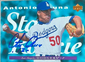 Antonio Osuna Autographed 1995 Upper Deck #232