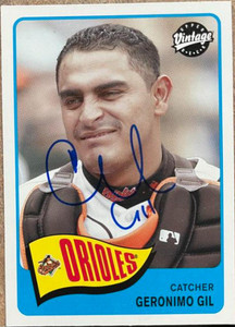 Geronimo Gil Autographed 2003 Upper Deck Vintage #128 Geronimo Gil Autographed 2003 Upper Deck Vintage #128