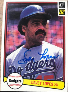 Davey Lopes Autographed 1982 Donruss #327