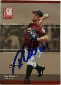 Roy Oswalt Autographed 2006 Fleer #26 - Under the Radar Sports