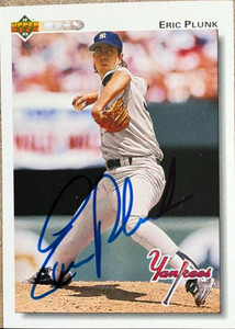 SOLD 135171 Eric Plunk Autographed 1992 Upper Deck #608