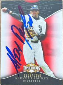 Alexei Ramirez Autographed 2009 Topps Triple Threads #95 Alexei Ramirez SN1350