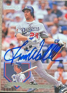 Tim Wallach Autographed 1995 Donruss #539