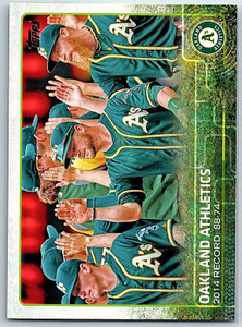 2015 Topps #33 Oakland Athletics NM Oakland Athletics 