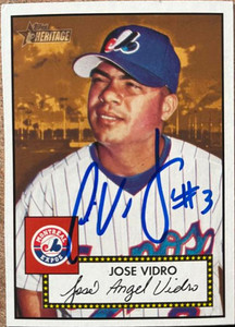 Jose Vidro Autographed 2001 Topps Heritage #22 (Red Back)