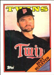 1988 Fleer #4 BERT BLYLEVEN Minnesota Twins