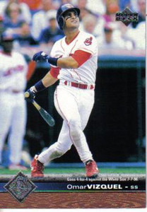 SOLD 141752 1997 Upper Deck #54 Omar Vizquel NM-MT Cleveland Indians 