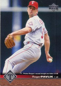 1997 Upper Deck #208 Roger Pavlik NM-MT Texas Rangers 