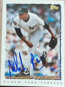 Melido Perez Autographed 1995 Topps #511