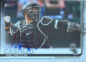 Welington Castillo Autographed 2019 Topps #613