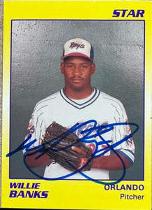 Willie Banks Autographed 1990 Star #45