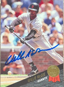 Willie McGee Autographed 1993 Leaf #396
