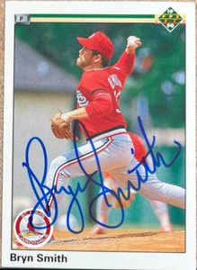 Bryn Smith Autographed 1990 Upper Deck #794