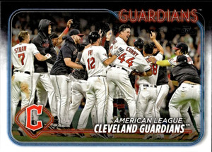 2024 Topps #439 Team Card NM-MT Cleveland Guardians 