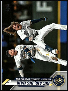 2020 Topps #72 Big Air Big Hair NM-MT Milwaukee Brewers 