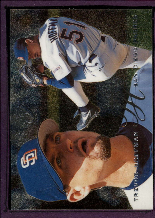 1995 Flair #202 Trevor Hoffman NM-MT  San Diego Padres 