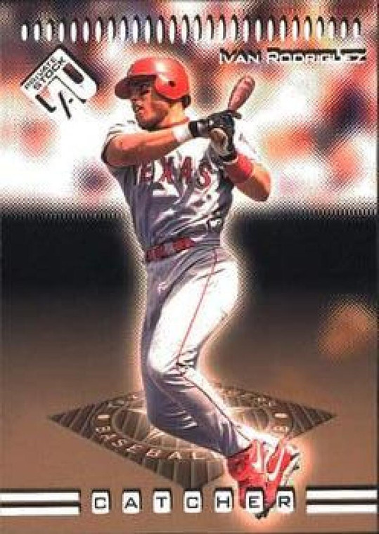 1999 Pacific Private Stock #17 Ivan Rodriguez NM-MT  Texas Rangers 