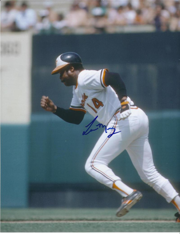 Lee May Autographed Orioles 8 x 10 Photo 4