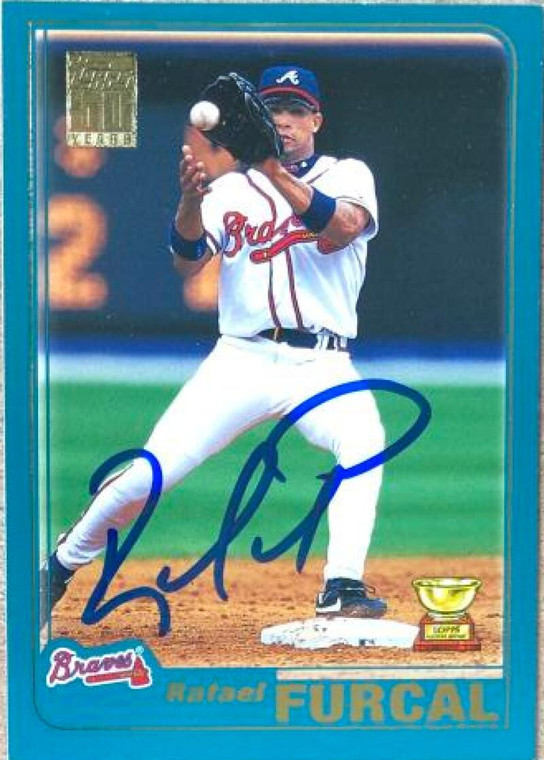 SOLD 104584 Rafael Furcal Autographed 2001 Topps #319