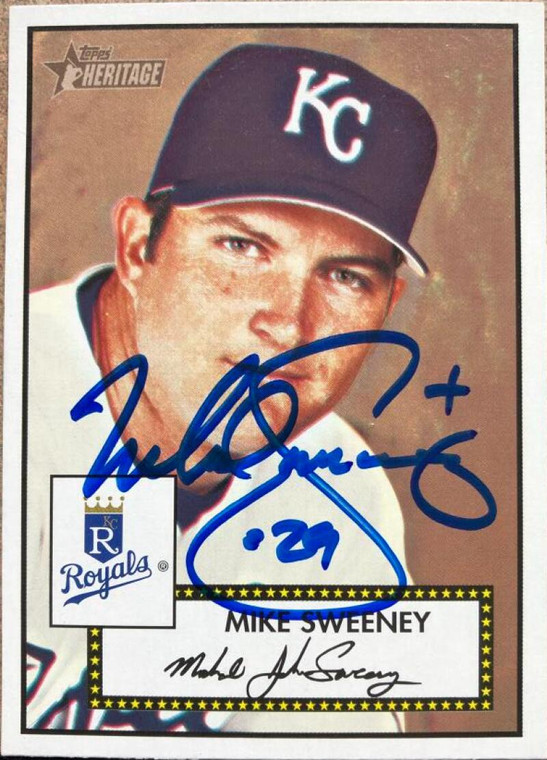 SOLD 106415 Mike Sweeney Autographed 2001 Topps Heritage Red Back #4