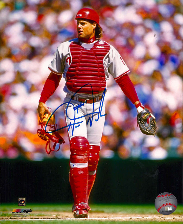 Darren Daulton Autographed Phillies 8 x 10  Photo 