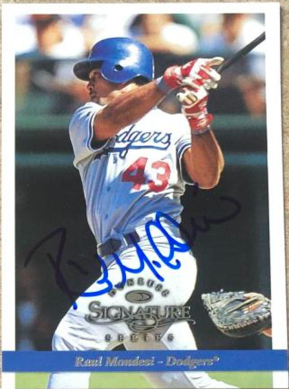 Raul Mondesi Autographed 1997 Donruss Signature Series #39