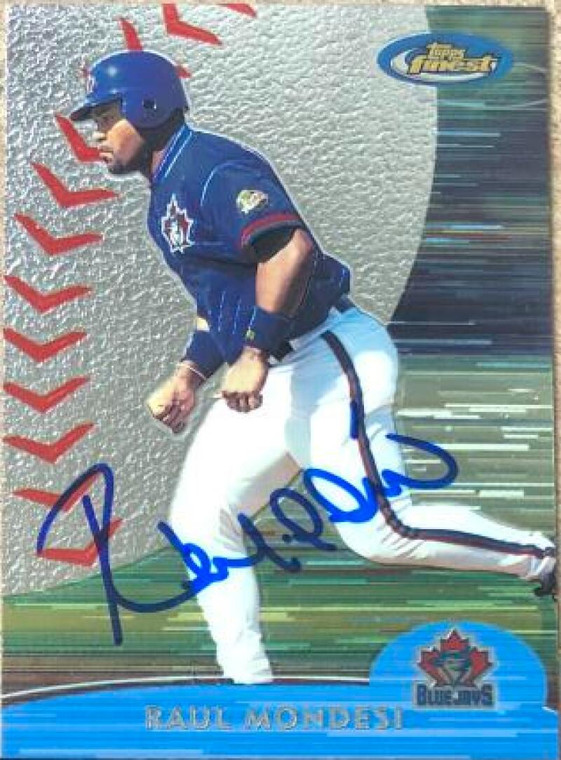 Raul Mondesi Autographed 2000 Topps Finest #225