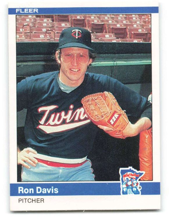 1984 Fleer #561 Ron Davis VG Minnesota Twins 