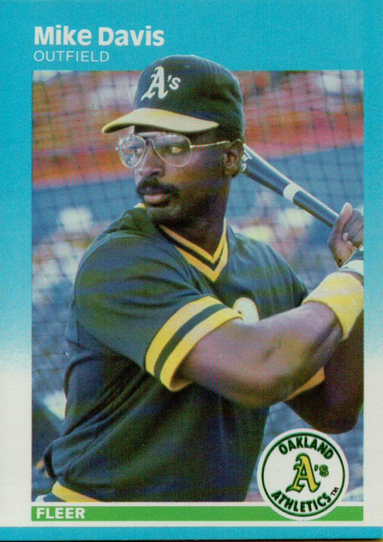 1987 Fleer #391 Mike Davis NM Oakland Athletics 