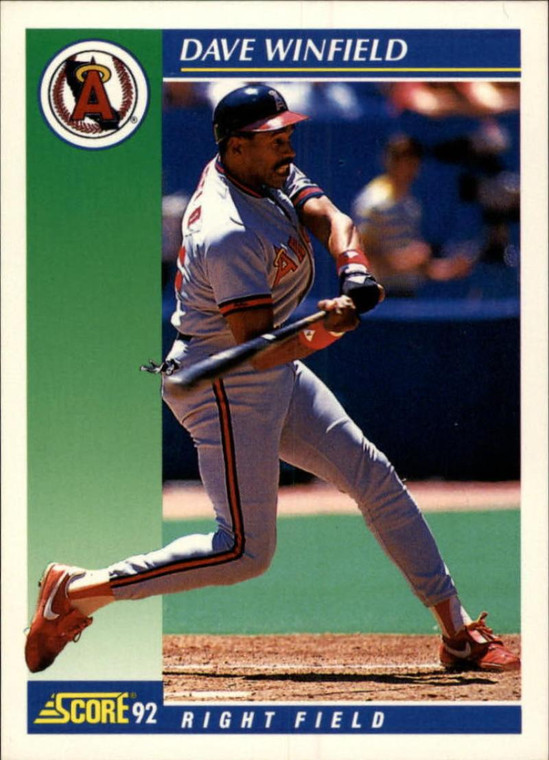 1992 Score #32 Dave Winfield VG  California Angels 