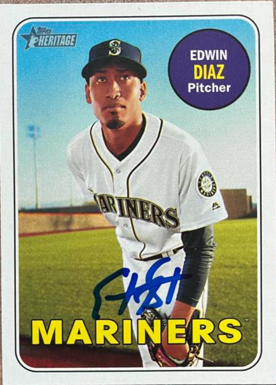 Edwin Diaz Autographed 2018 Topps Heritage #102