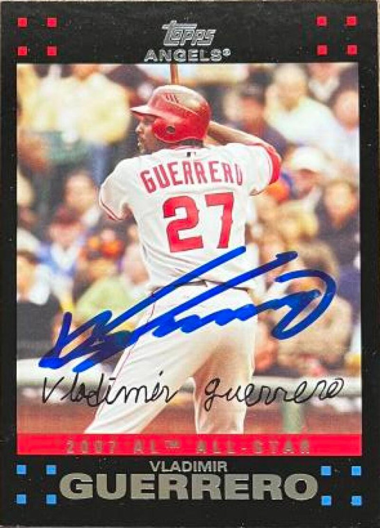 SOLD 135031 Vladimir Guerrero Autographed 2007 Topps Updates & Highlights #UH220