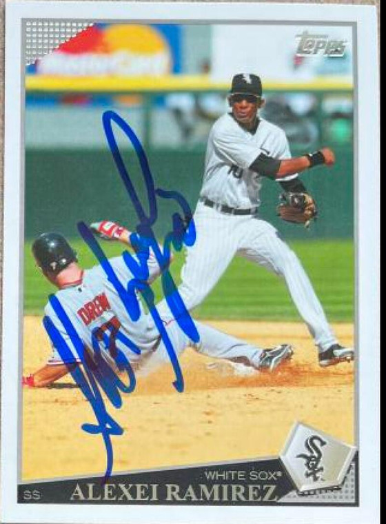 Alexei Ramirez Autographed 2009 Topps #156