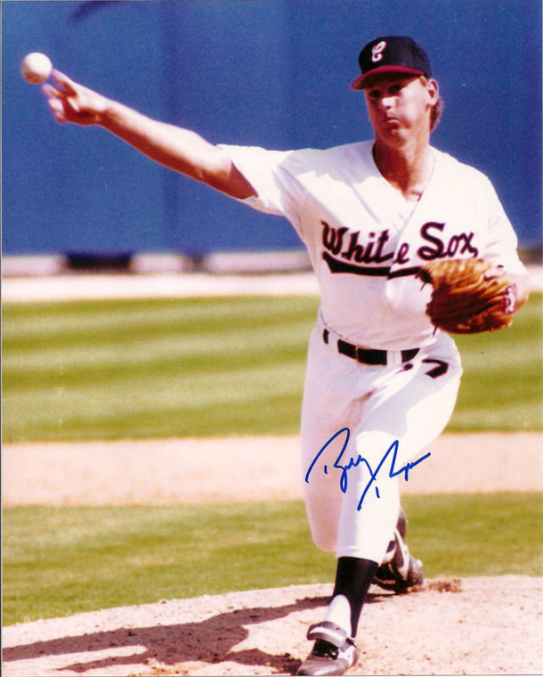 Bobby Thigpen Autographed White Sox 8 x 10 Photo 2