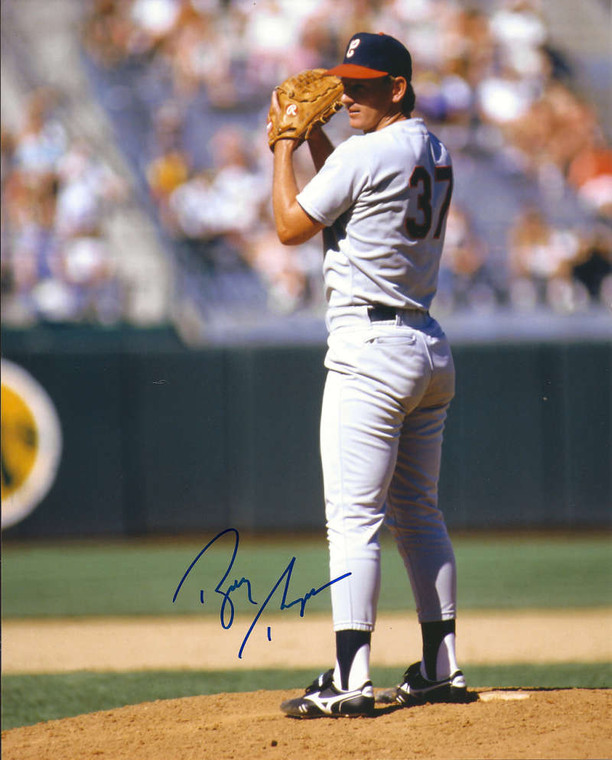 Bobby Thigpen Autographed White Sox 8 x 10 Photo 6