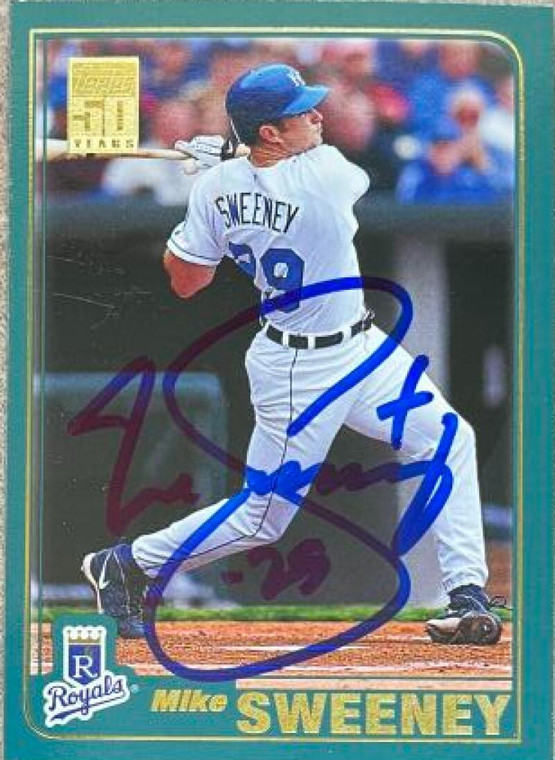 SOLD 136973 Mike Sweeney Autographed 2001 Topps #95