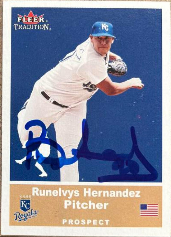 Runelvys Hernandez Autographed 2002 Fleer Tradition Update #U57 RC SP