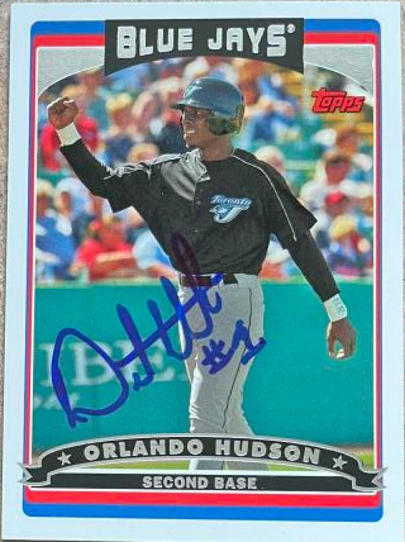 Orlando Hudson Autographed 2006 Topps #209