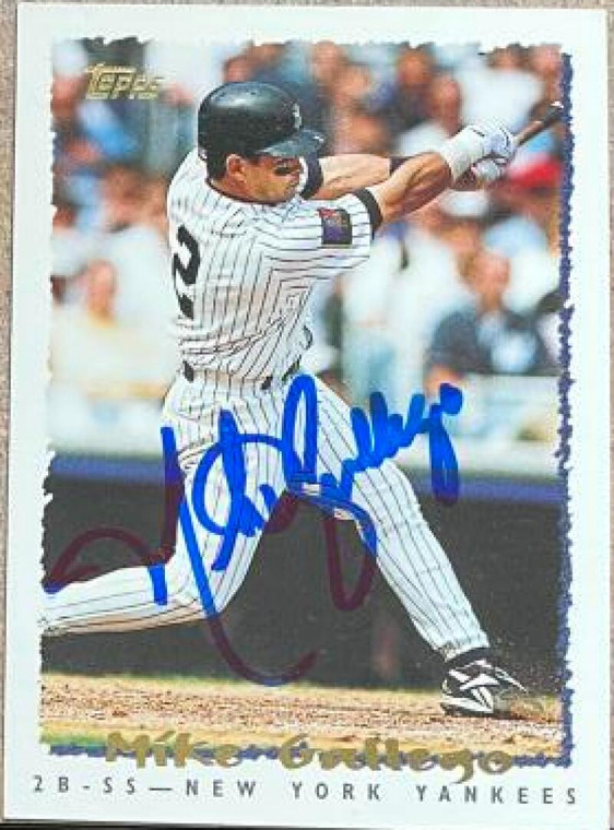 Mike Gallego Autographed 1995 Topps #531