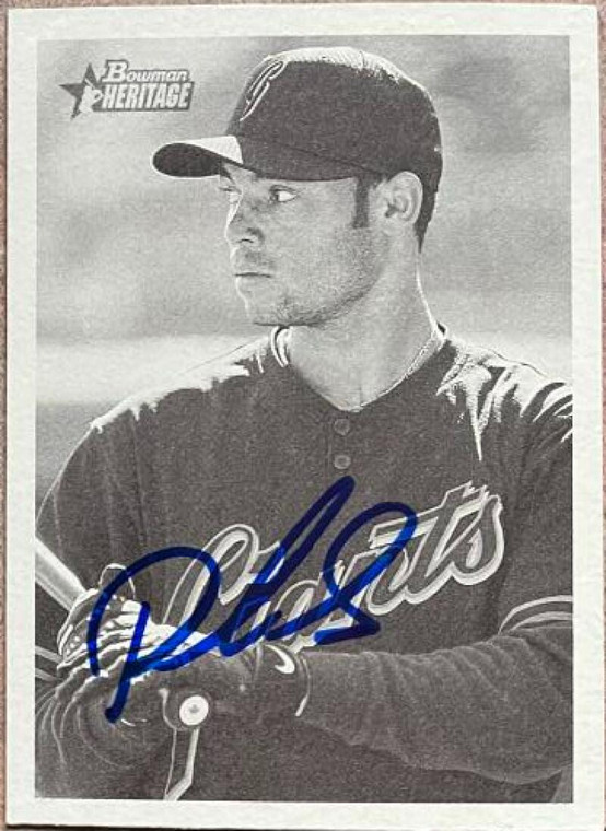 Pedro Feliz Autographed 2001 Bowman Heritage #16