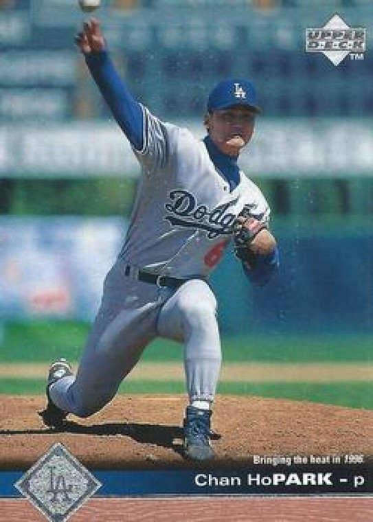 1997 Upper Deck #397 Chan Ho Park NM-MT Los Angeles Dodgers 